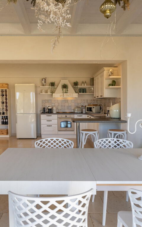 Villa Calanthia: Sala da pranzo, Soggiorno