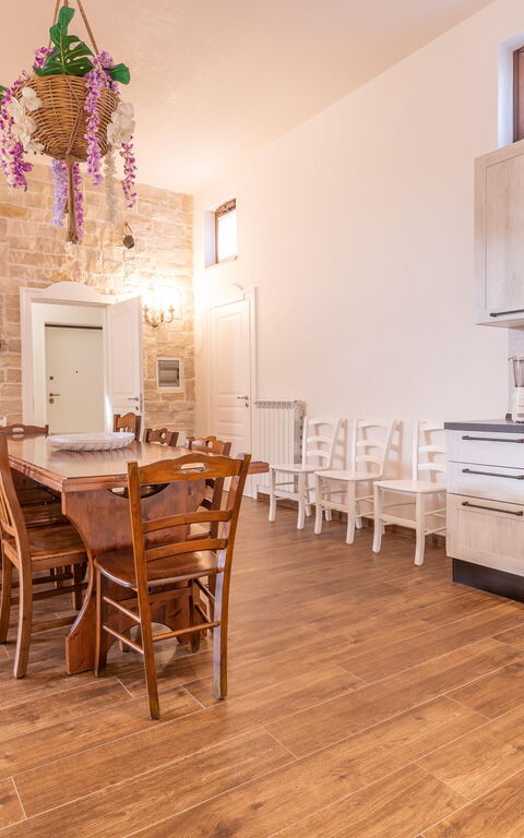 Villa Icaria: Cucina, Sala da pranzo