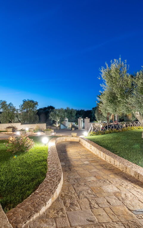 Villa Icaria: all'aperto, Esterni, Giardino