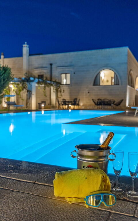 Villa Icaria: all'aperto, Esterni, Piscina
