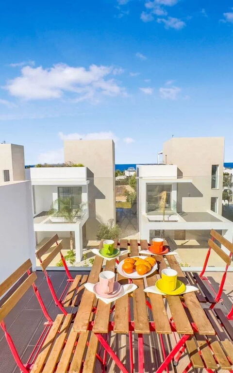 Azure Seaview- Garnet Villa: all'aperto, Balcone / Terrazza / Patio, Esterni