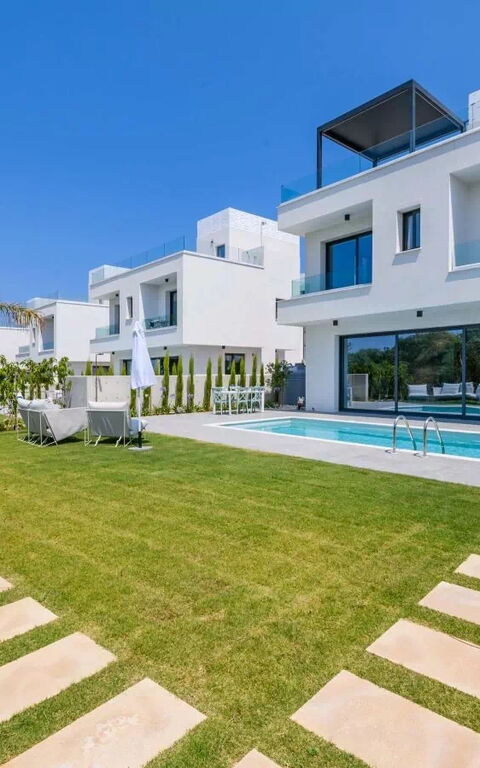 By the Beach - Blue Topaz Villa: all'aperto, Esterni, Giardino, Piscina