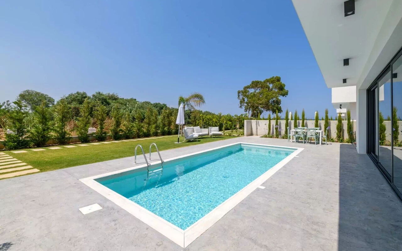 By the Beach - Blue Topaz Villa: all'aperto, Esterni, Giardino, Piscina