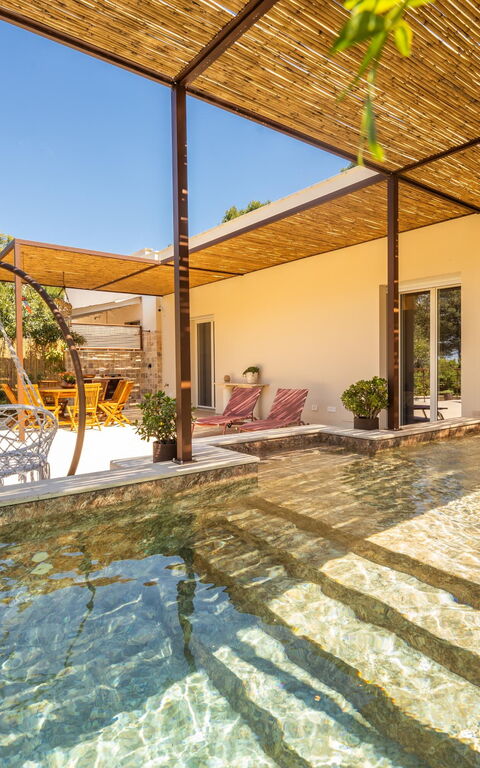 Essenza di Pace: all'aperto, Esterni, Piscina