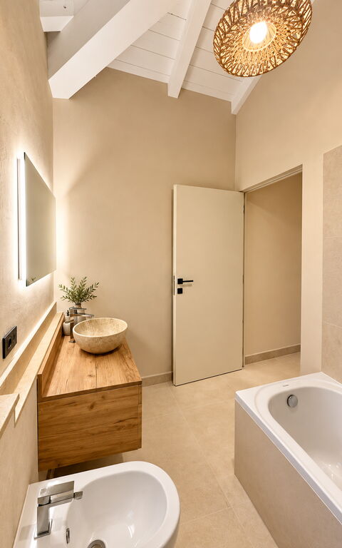 Roc Villa: Bagno