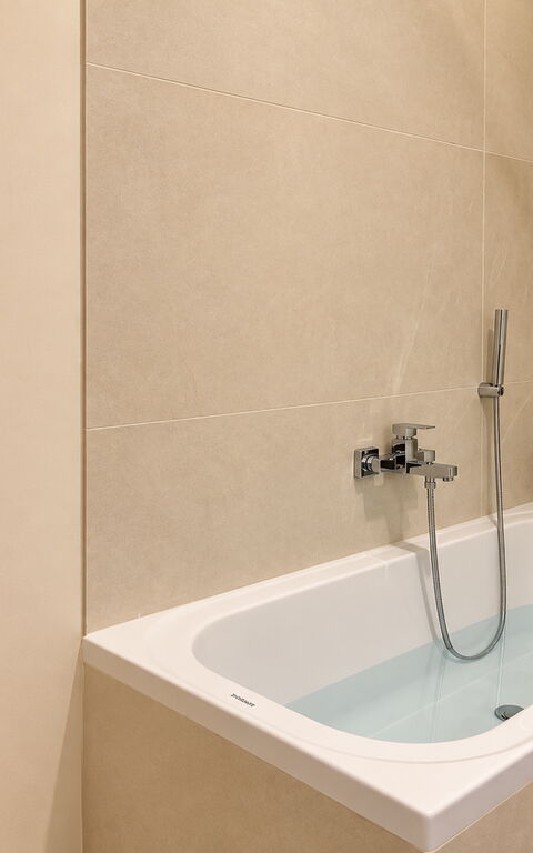 Roc Villa: Bagno, Vista Panoramica