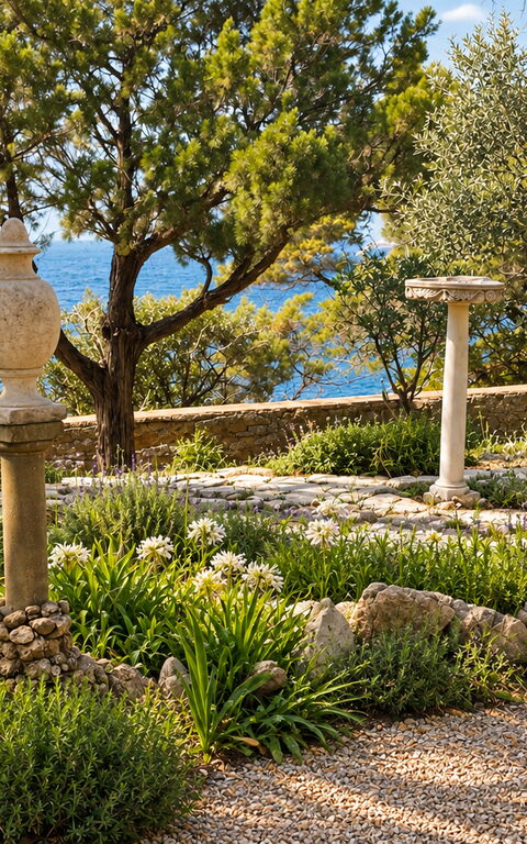 Roc Villa: all'aperto, Esterni, Giardino, Vista Panoramica