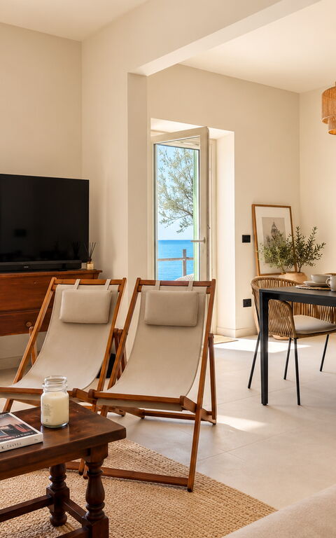 Roc Villa: Sala da pranzo, Soggiorno, Vista Panoramica