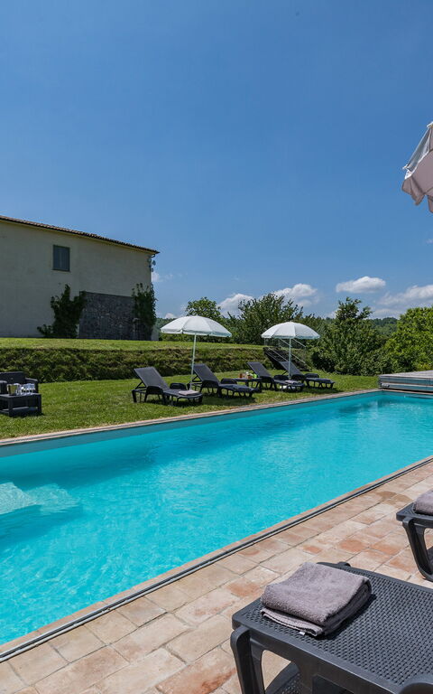 Villa a Casa di Giovanni: all'aperto, Esterni, Giardino, Piscina