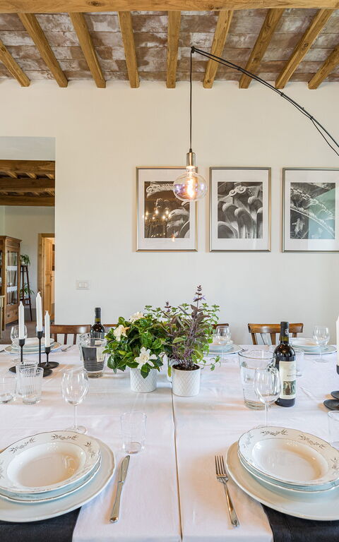 Villa a Casa di Giovanni: Sala da pranzo, Soggiorno