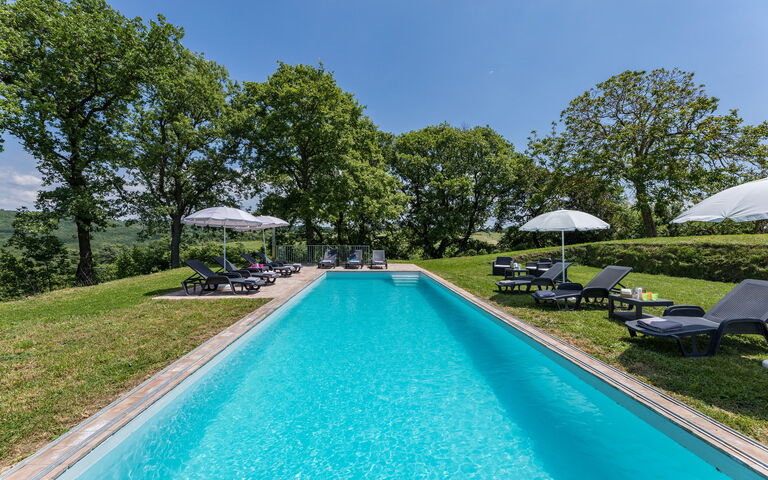 Villa a Casa di Giovanni: all'aperto, Esterni, Giardino, Piscina