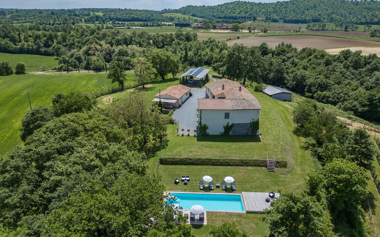 Villa a Casa di Giovanni: Piscina, Vista Panoramica