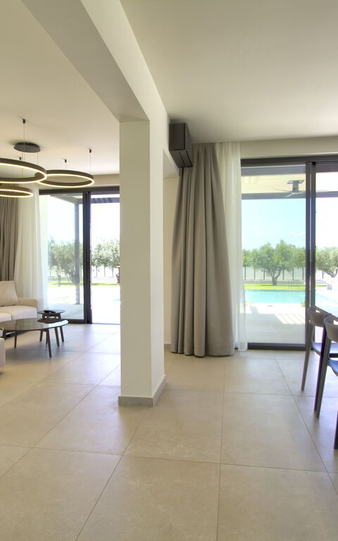 Villa Watanave: Sala da pranzo, Soggiorno