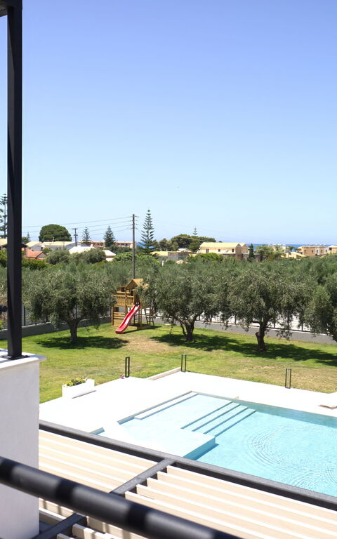 Villa Watanave: all'aperto, Balcone / Terrazza / Patio, Estate, Esterni, Piscina, Primavera, Vista Panoramica