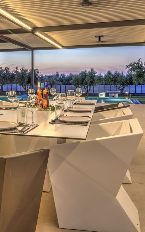 Villa Watanave: all'aperto, Balcone / Terrazza / Patio, Estate, Esterni, Primavera
